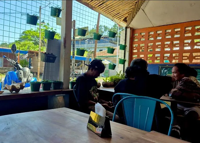 Lucy's Diner Cafe San Francisco (Cebu)